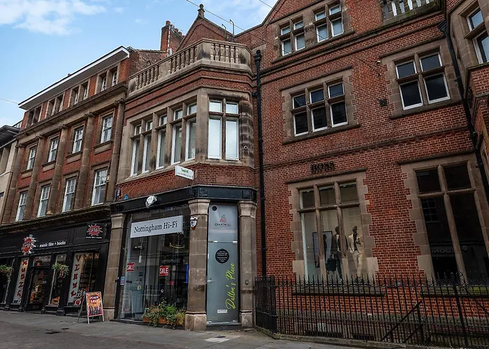 Deluxe 2 Bedroom Apartment In City Centre